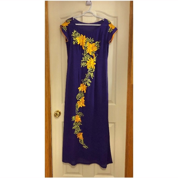 vietnamese áo dài dress - Picture 1 of 2